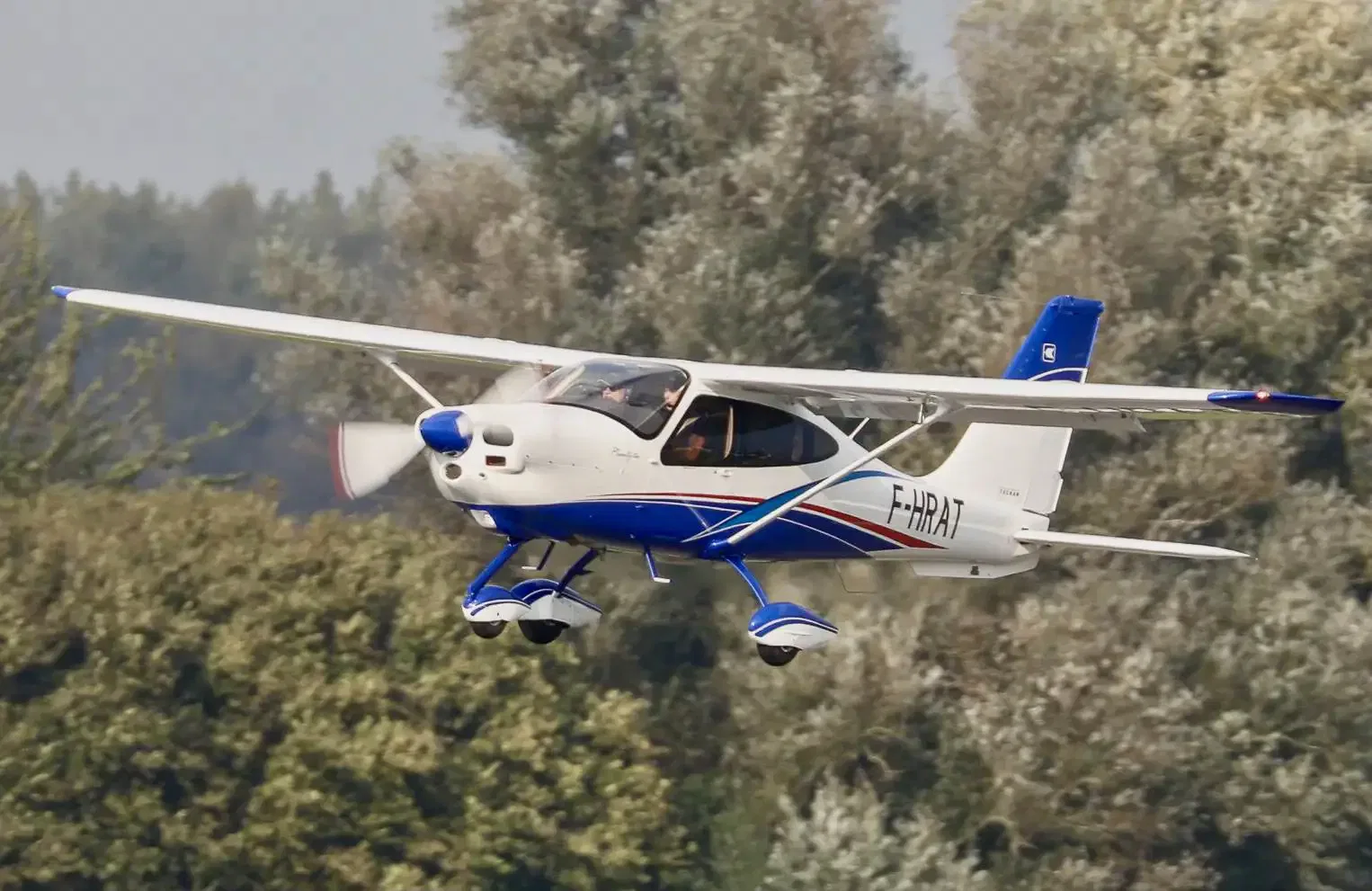 Airplane SKY academy